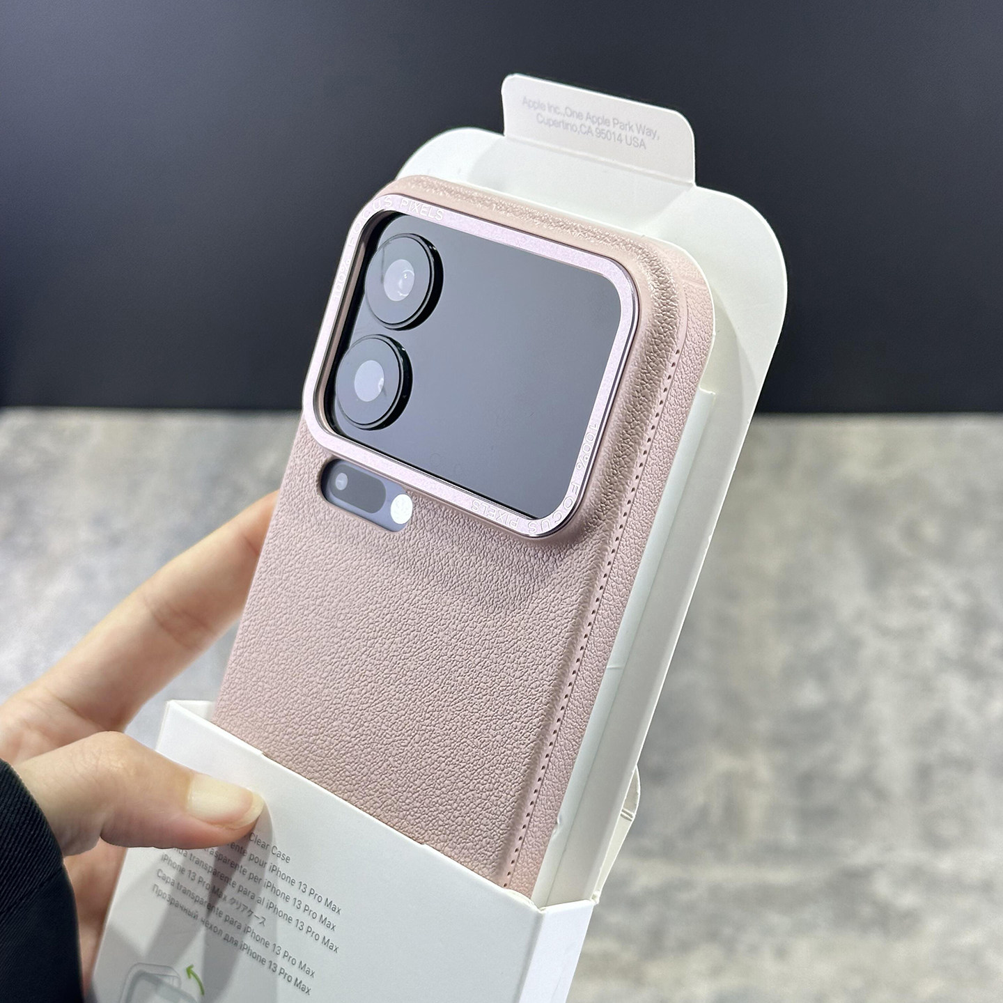 白月光呀~~高级奢华荔枝纹浮雕防滑金属镜框适用小米17Promax手机壳苹果iPhone16/15新14Ultra硬13/12/11个性