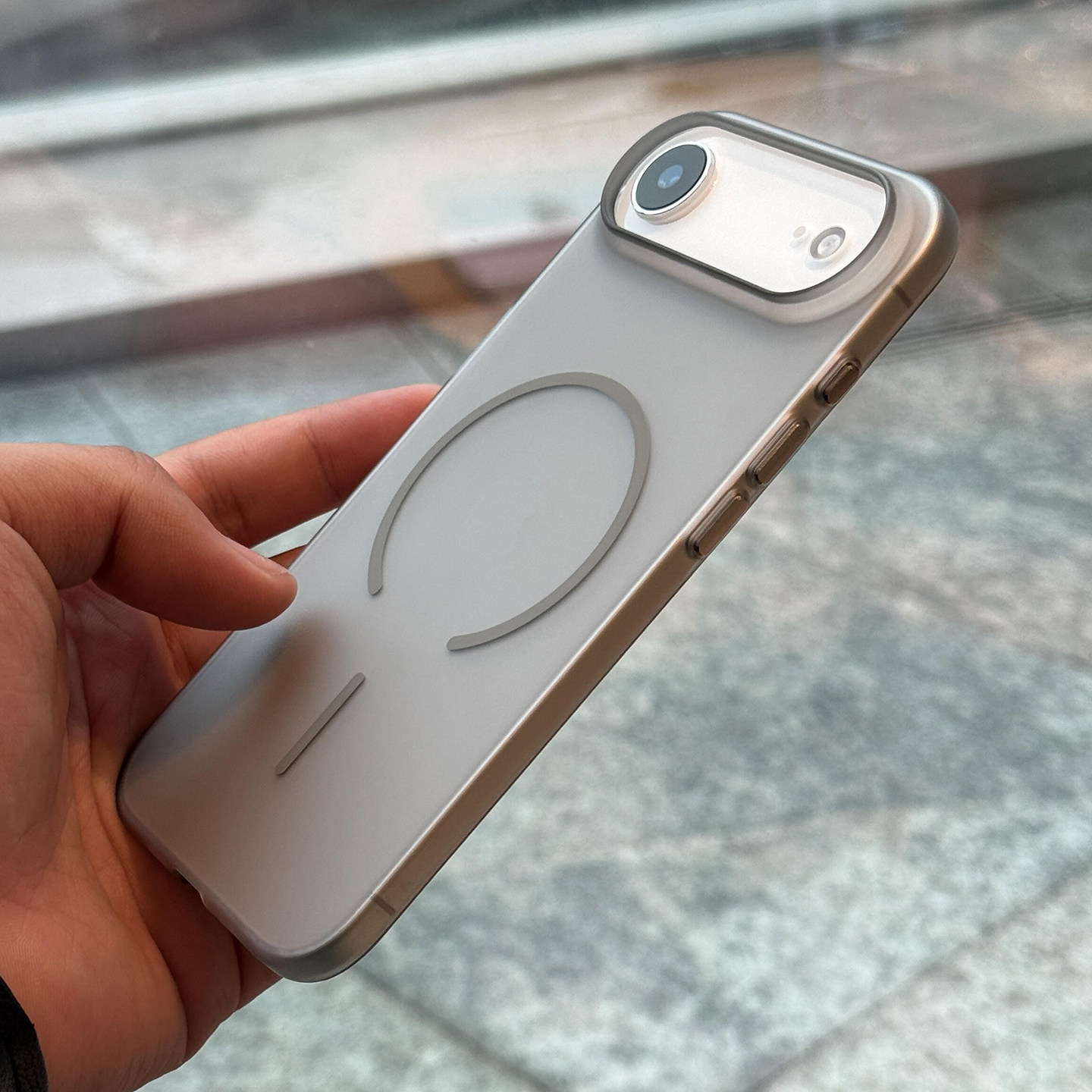 极致简约高级细磁吸冰雾金属苹果Air手机壳小米iPhone17promax冰雾磨砂肤感透明16/15plus大孔超薄1432保护套