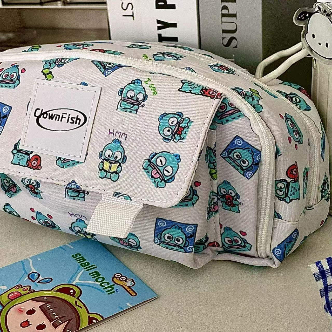 卡通小丑鱼可爱小众笔袋原创设计