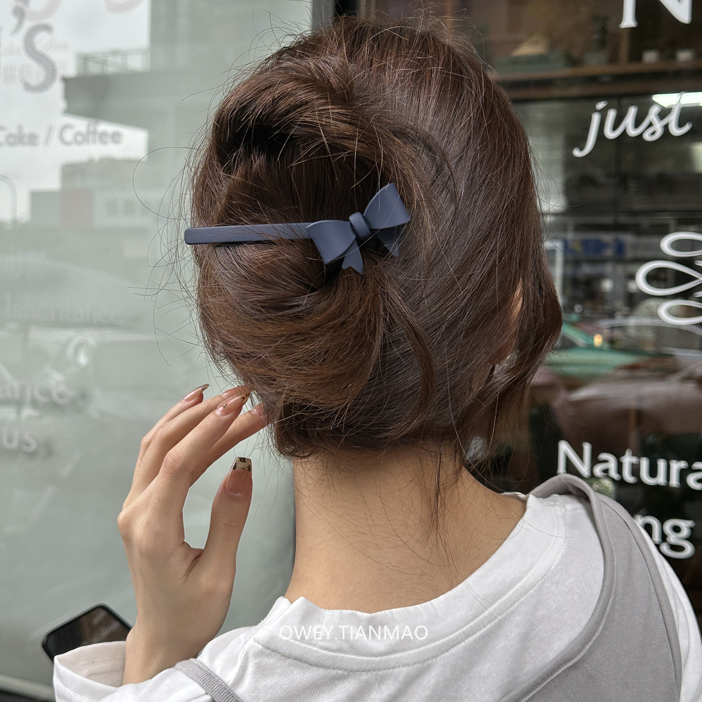 韩版磨砂蝴蝶结弹簧盘发顶夹发夹