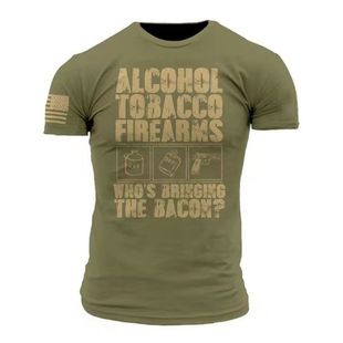 Stylish, simple, slim, short-sleeved T-shirt时尚简约修身短袖