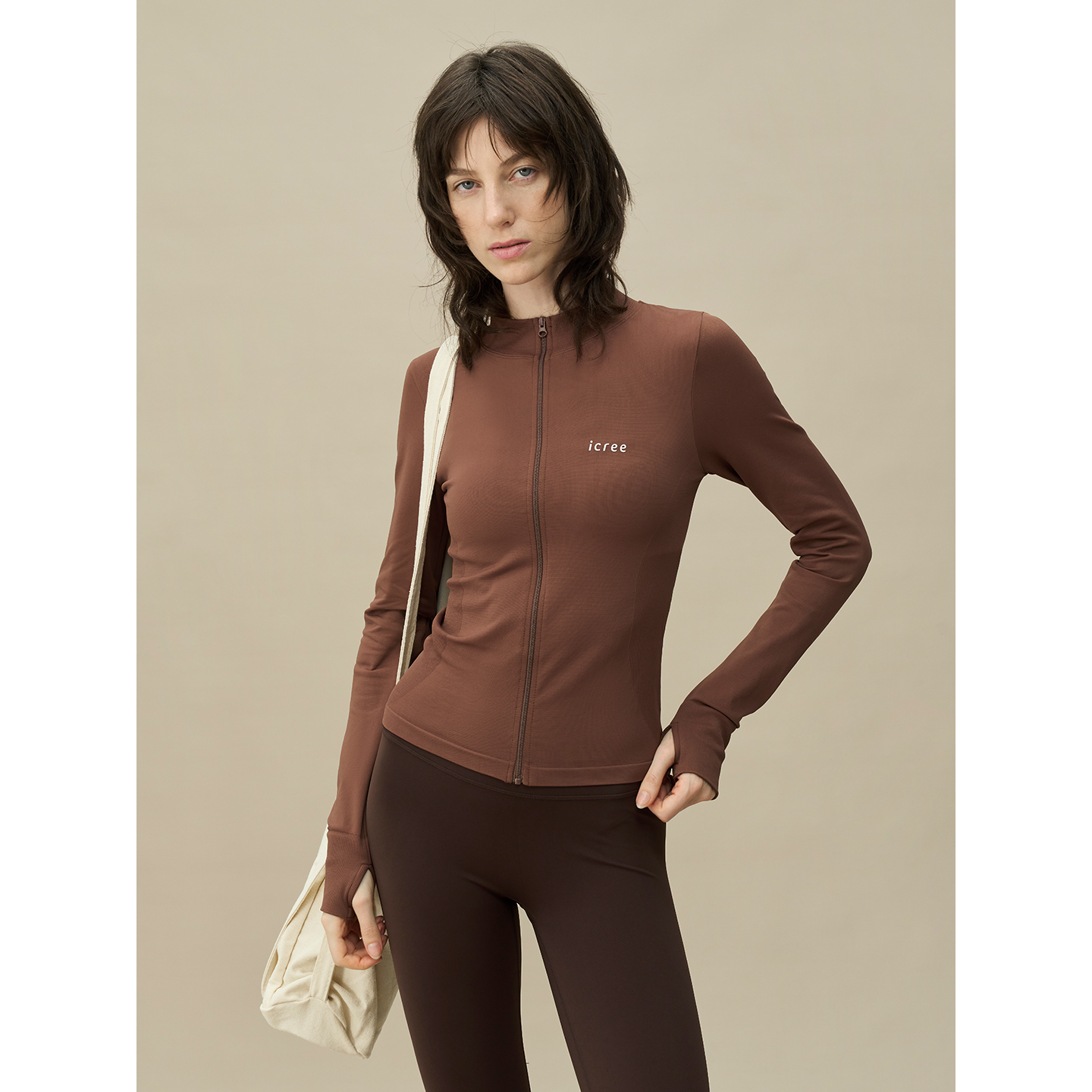 ICREE健身无缝一体瑜伽外套 立领修身显瘦普拉提长袖秋冬运动上衣