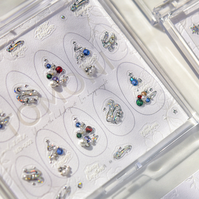 tomoni新款美甲钻饰品拼钻镶边满钻轻奢圣诞烟花指甲钻饰品MD002