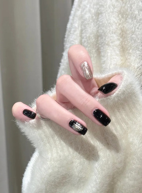 中长款黑色跳色手工穿戴甲甜酷女孩爆闪高级显白气质黑色美甲贴片