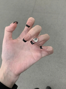 短款手工穿戴甲高级黑色法式爆闪锆钻显白气质裸色可拆卸美甲甲片