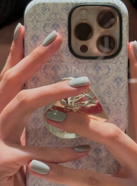 短款显白奶绒蓝色穿戴甲2025新款简约灰蓝色温柔美甲日常百搭成品