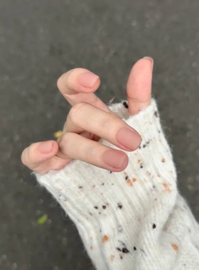 磨砂裸色纯手工穿戴甲短款温柔风裸甲可爱显白ins高级感美甲贴片