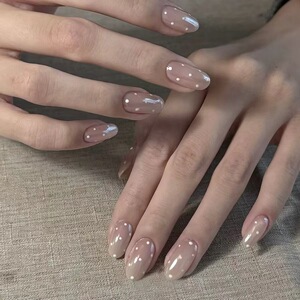 海莉同款裸色波点显白穿戴甲