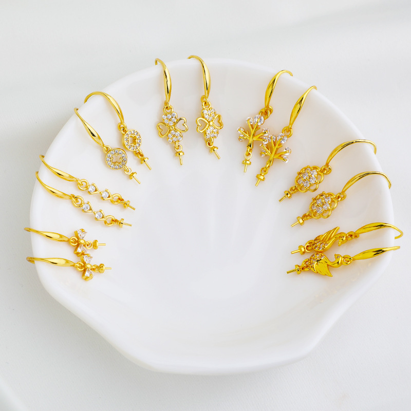 18K包金镶锆石蝴蝶耳钩花朵托帽