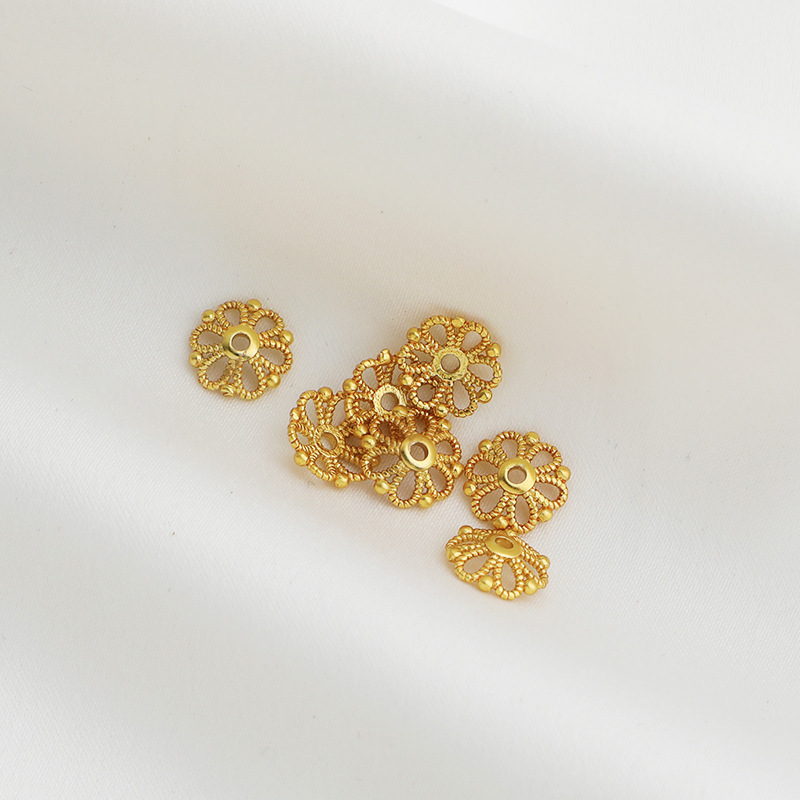 18K金包金保色镂空蕾丝花朵花托