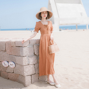 茶歇法式 2021夏季 流行裙子轻熟风气质洋气修身 女装 复古连衣裙 新款
