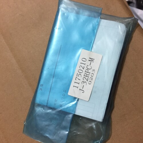 【议价】三菱PLC TOLINE J-32RPC-M 库存塑料袋包装 实物拍摄 当