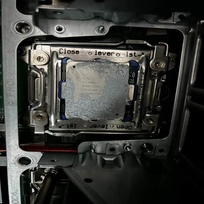 Intel/Intel e7-8880v4 Intel Xeone7-8