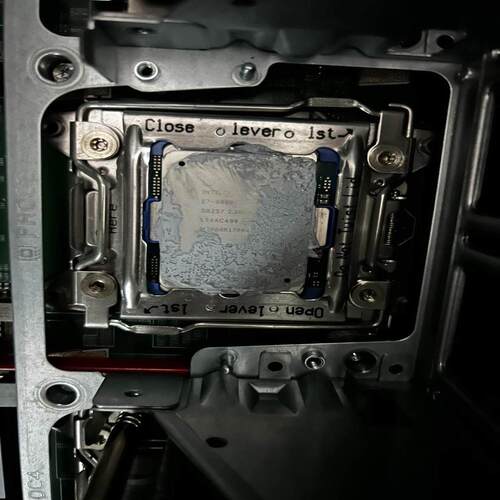 Intel/Intel e7-8880v4 Intel Xeone7-8