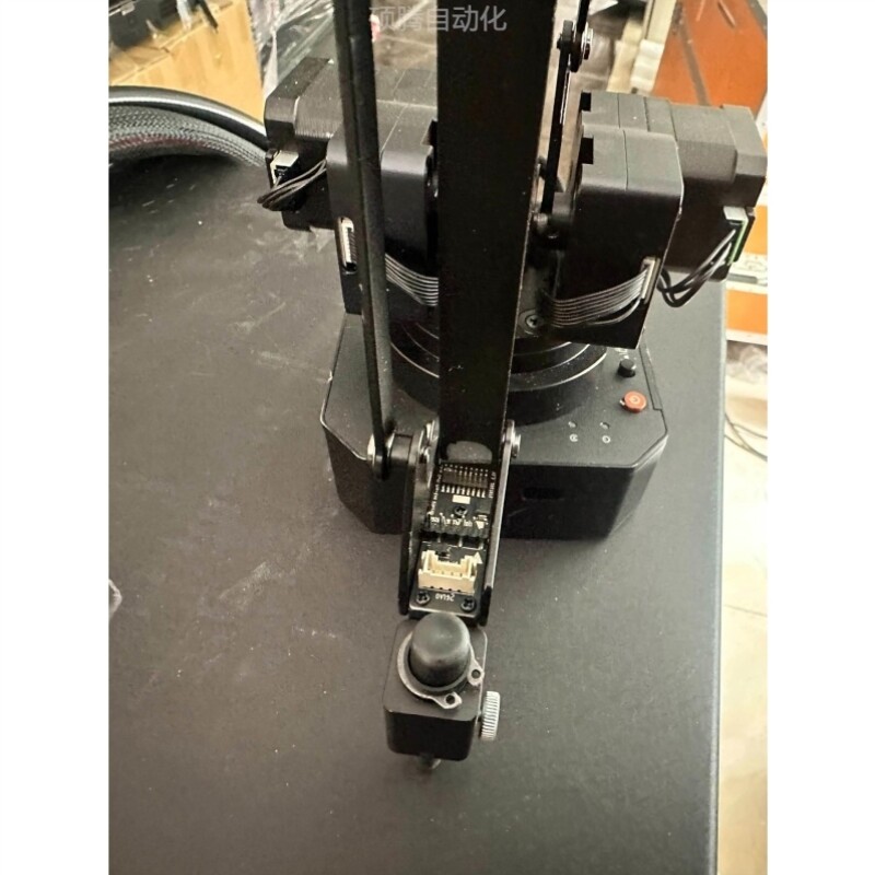 【议价】uarm swift pro三轴机械臂裸机