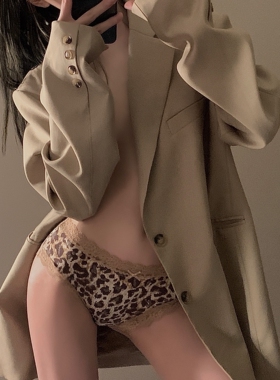 性感蕾丝豹纹内裤女纯棉抗菌裆纯欲情调冰丝无痕中低腰三角裤新款