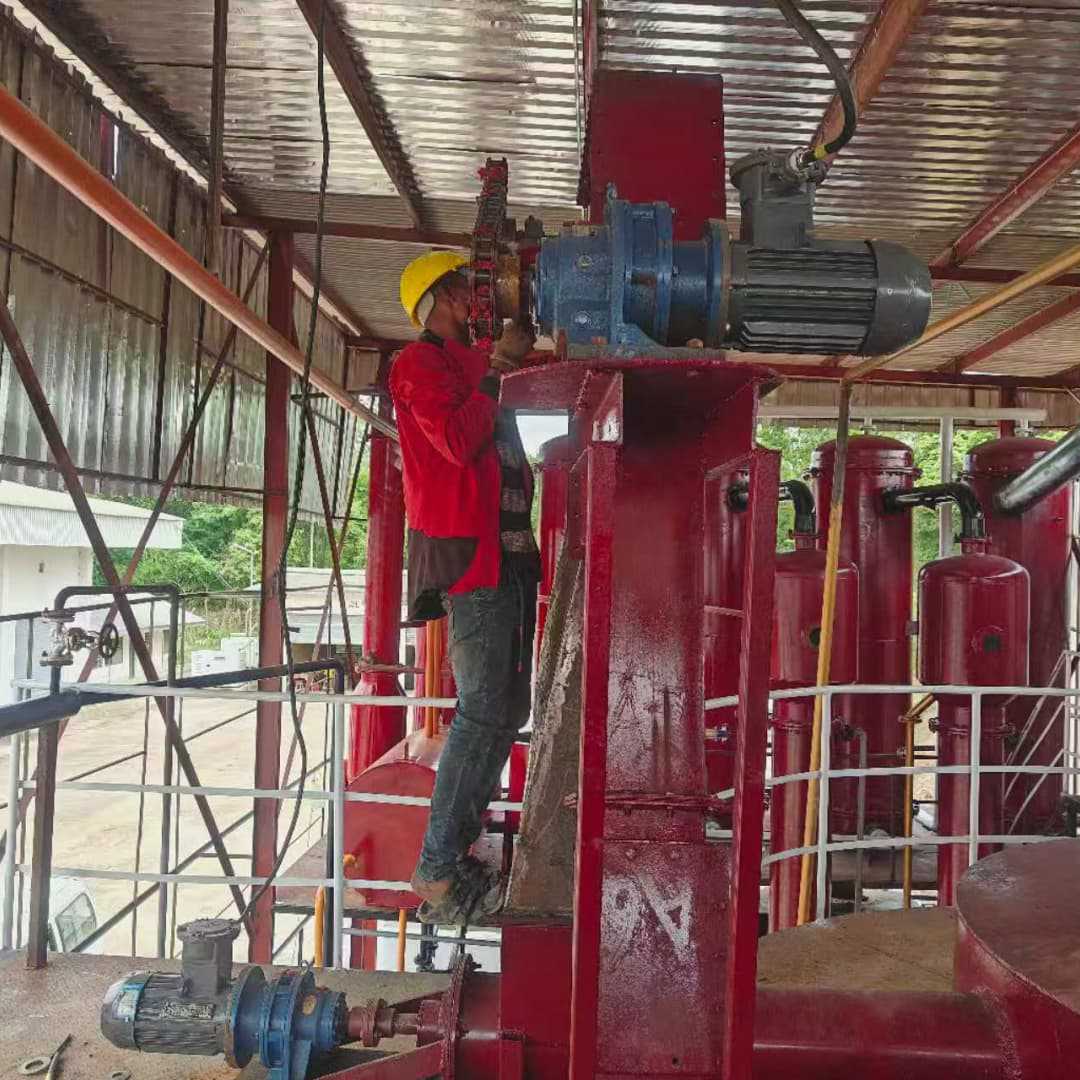 葵花籽菜籽花生大豆精炼设备各种植物油精炼乳木果