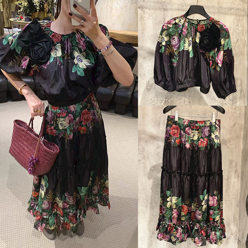 法式小众 2026春夏时尚丝滑收腰立体花朵灯笼袖上衣长裙套装女