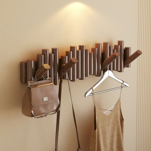 钢琴键墙上挂衣架挂墙挂架挂衣钩门户挂家用挂钩空间衣服后感壁挂