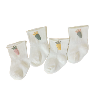 纯白色婴儿袜子春秋棉袜新生儿松口初生胖宝宝袜子无骨秋冬不勒腿