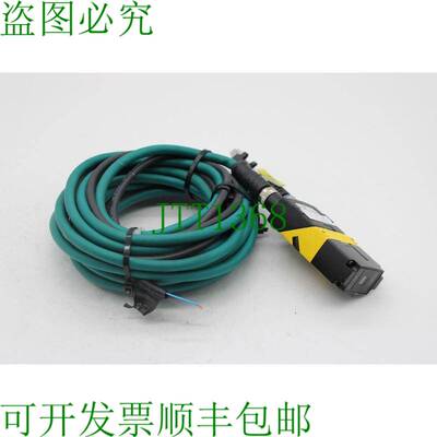 原装供应康耐视 DM262X 显卡阅读器 825-10233-1R F 带电缆