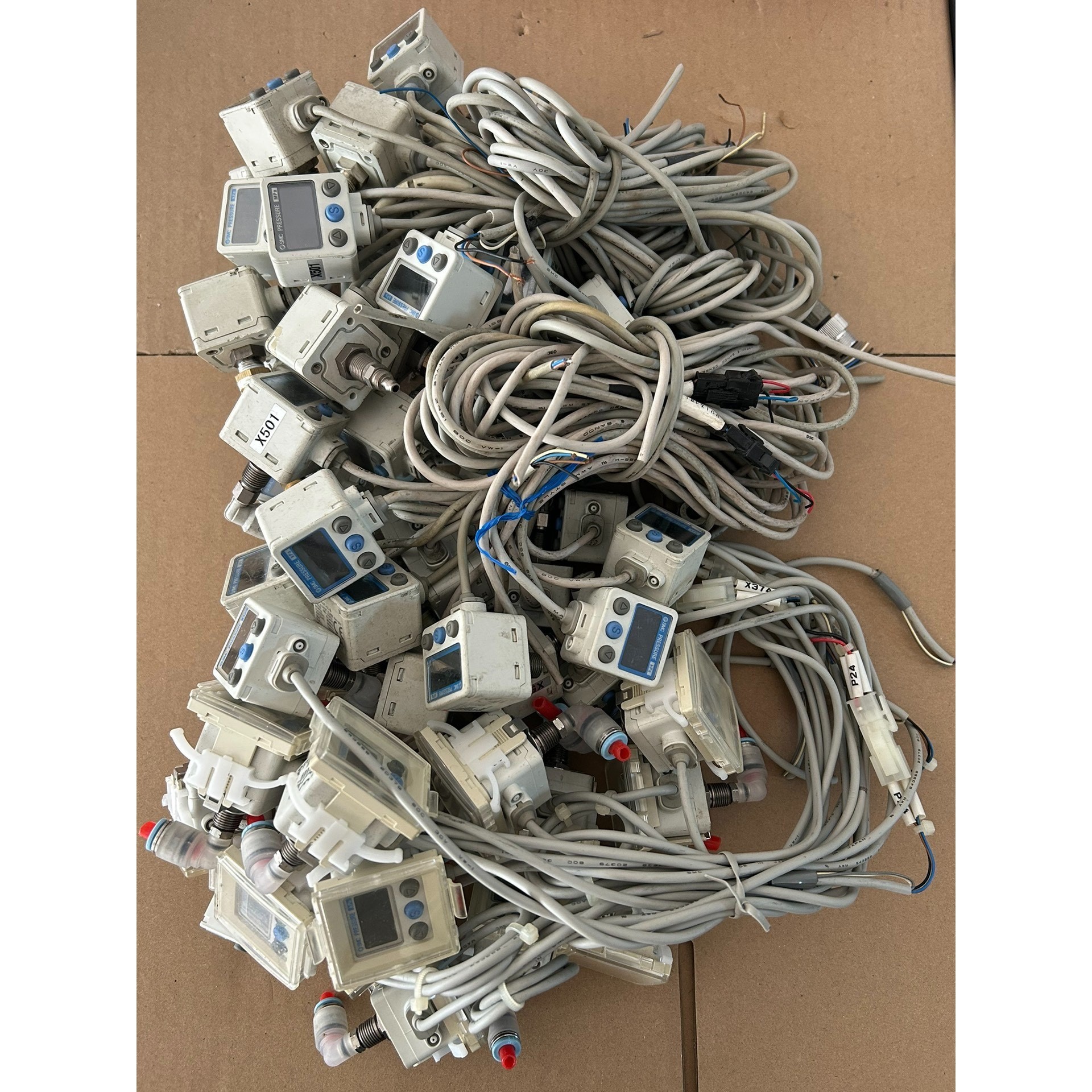 拆机SMC压力开关ZSE40AF-01-R