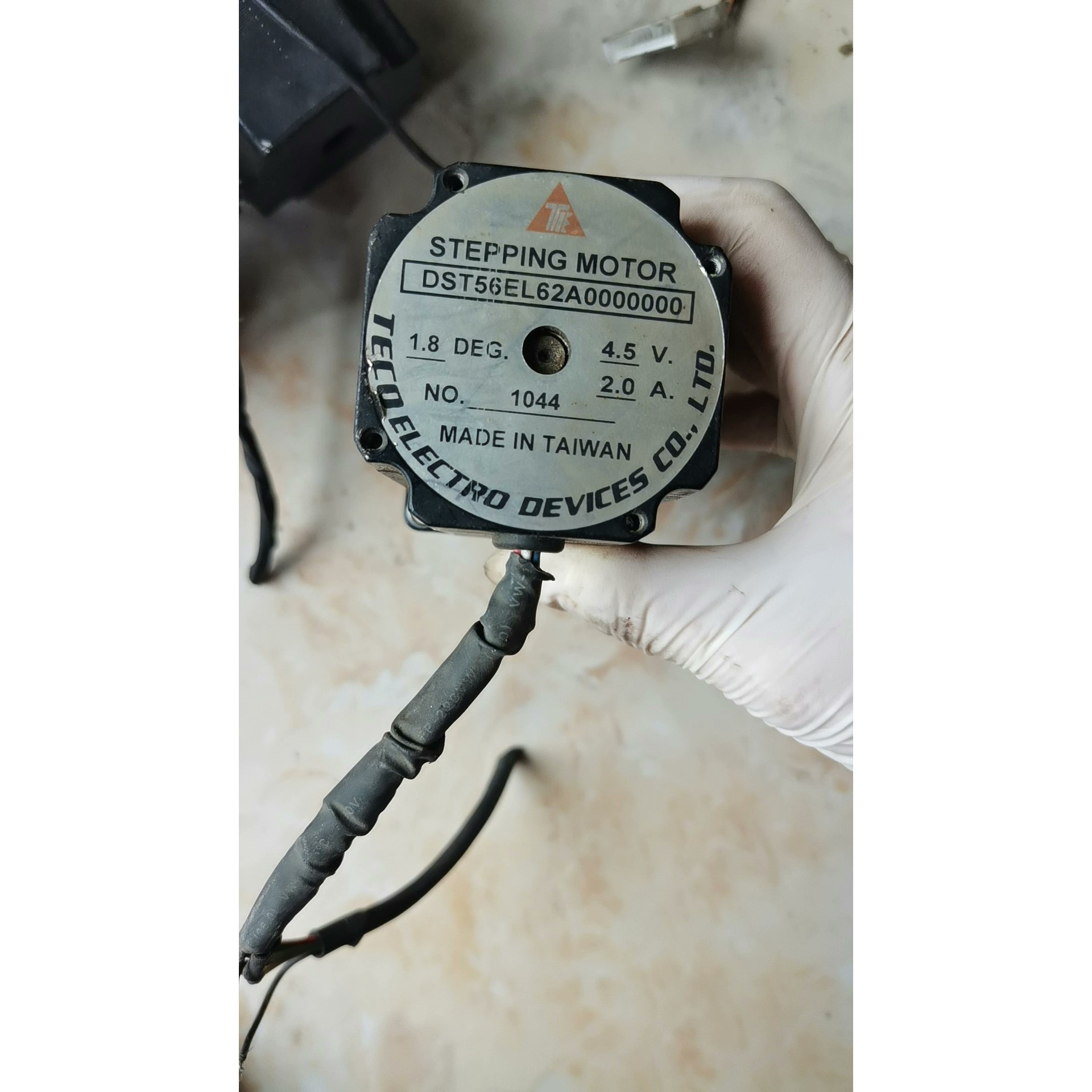 东元步进电机DS T56EL62A0000000有3台