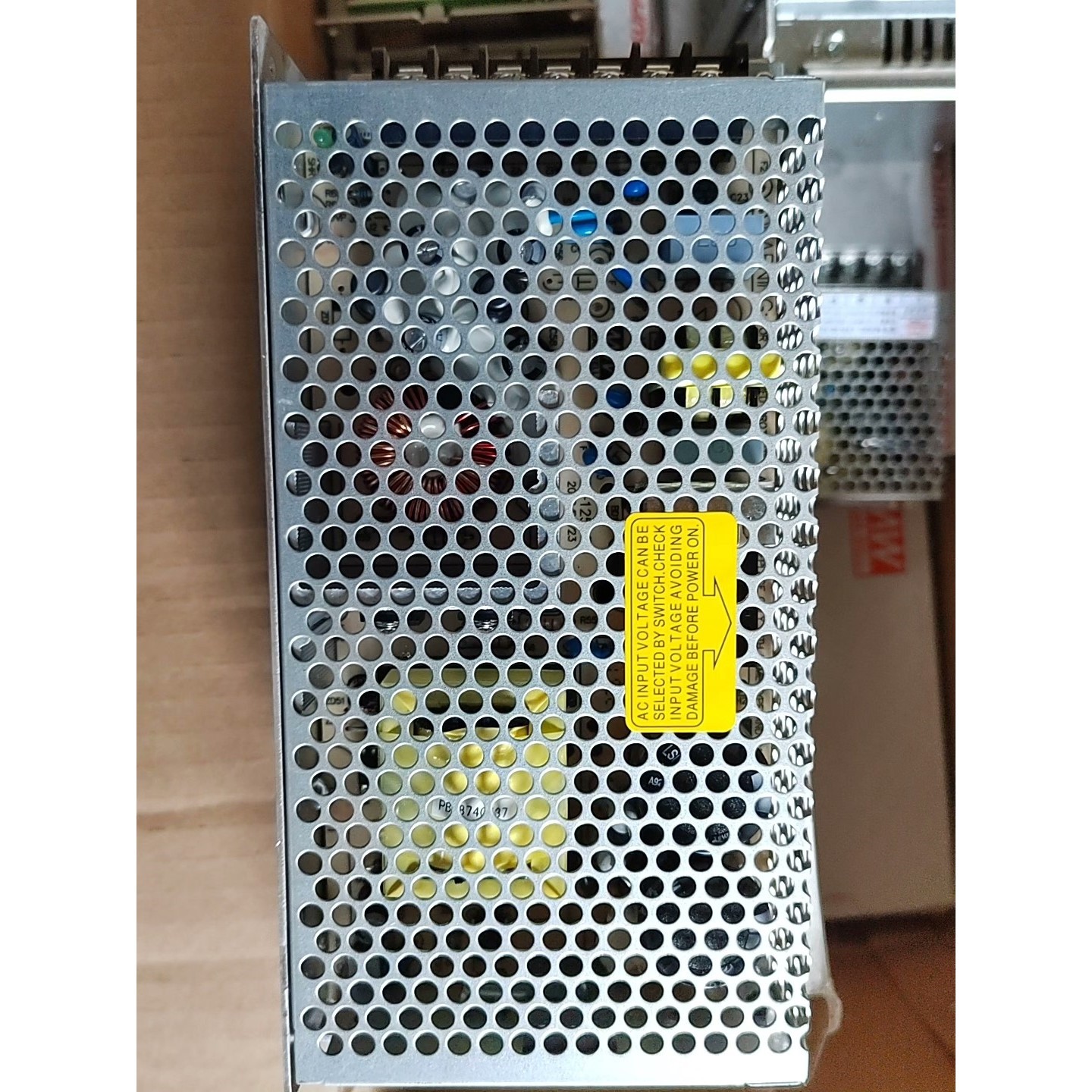 MW电源,RD-125-1224,输出12V,24V,有9个