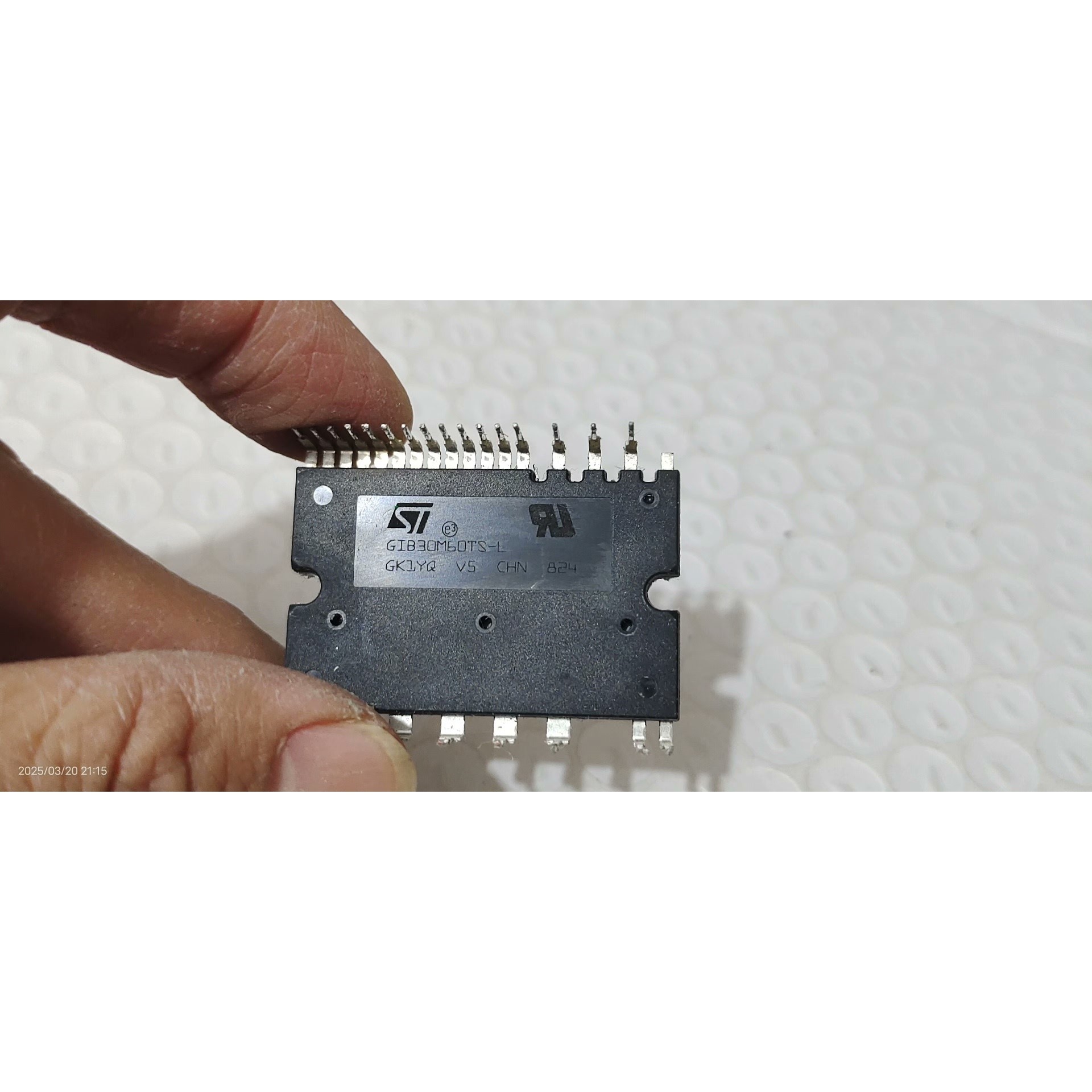 GIB30M60TS-L