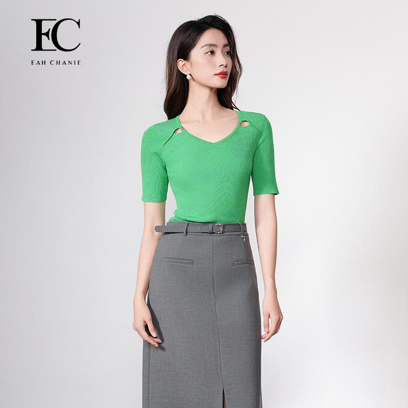 EAHCHANIEV领短袖针织