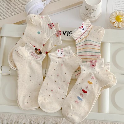 袜子女纯棉春秋可爱运动百搭短袜