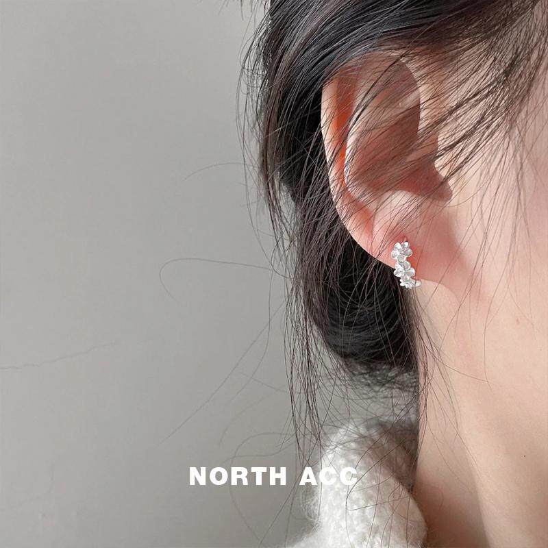 NORTHACC桃之夭夭桃花耳扣女大气时髦耳圈新款纯银耳环复古小清新