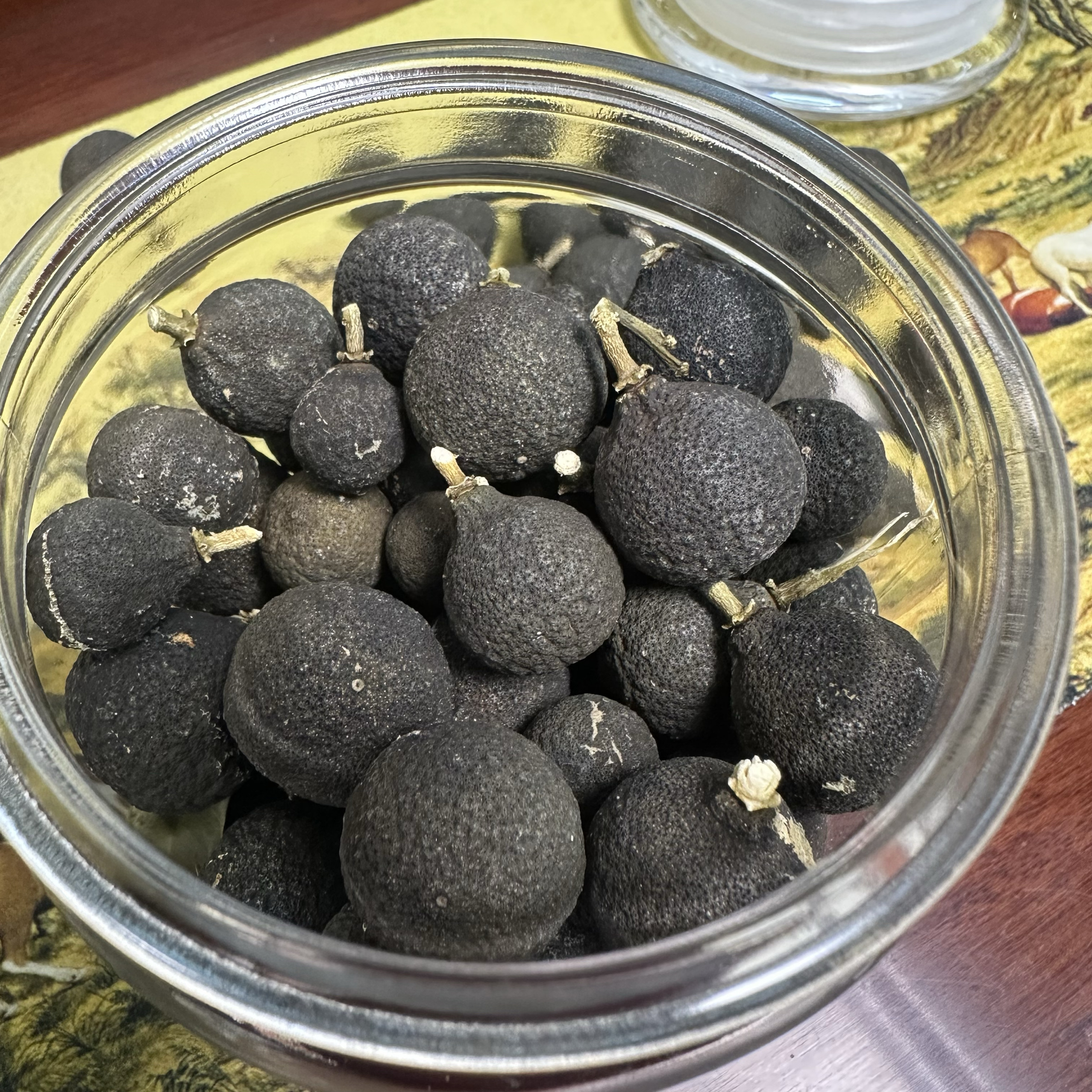 2021年新会东甲原枝小柑胎剪枝柑胎玻瓶装泡茶干仓自然陈化150克