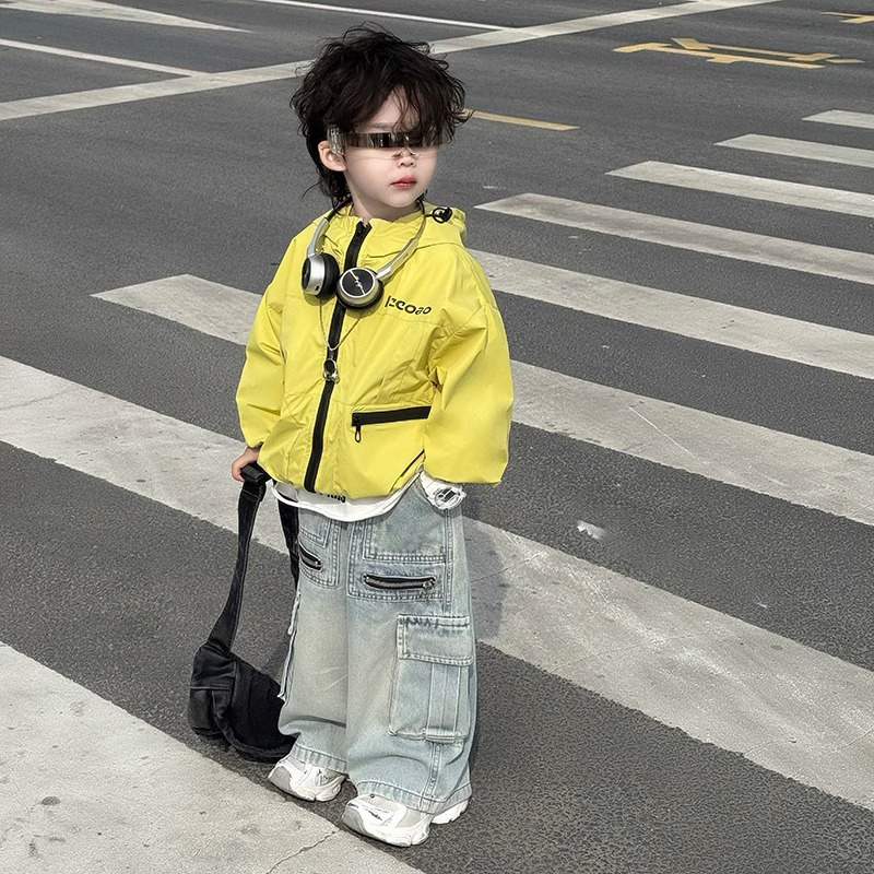 男童冲锋衣外套连帽上衣洋气套装