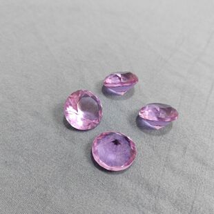 萤火突击周边萤火突击镭钻新镑数字币命运硬币高级宠物扩容箱碎蜂