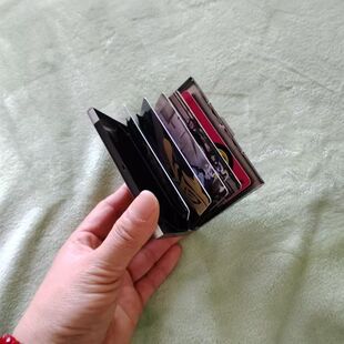 萤火突击周边萤火突击结房卡十二生肖卡青白蛇闪卡A座3L2H号实验