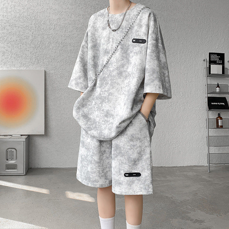 套装男士痞帅潮牌港风ins夏季新款健身两件套圆领大码T恤短袖短裤