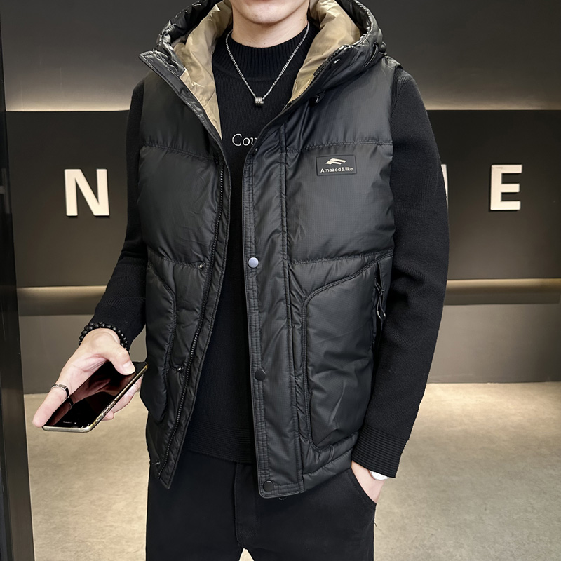 短款ins港风青年连帽羽绒马甲男