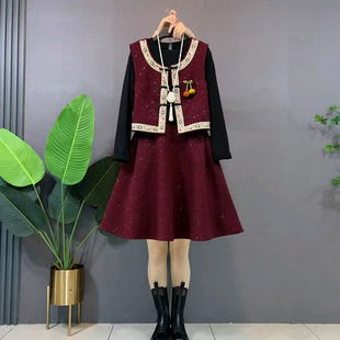 大码 冬季 女装 盘扣设计感两件套马甲 胖妹妹时尚 连衣裙套装 新中式