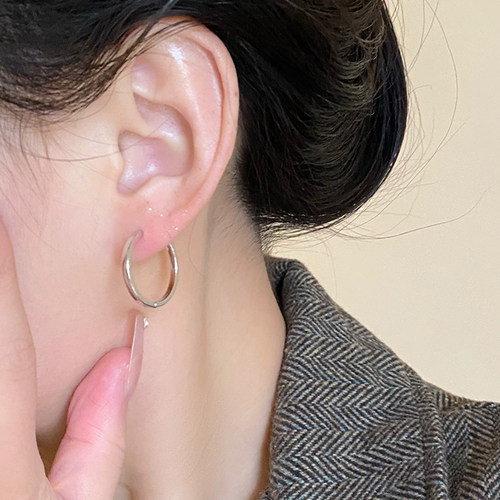 极简冷淡风金属耳扣女素圈耳环