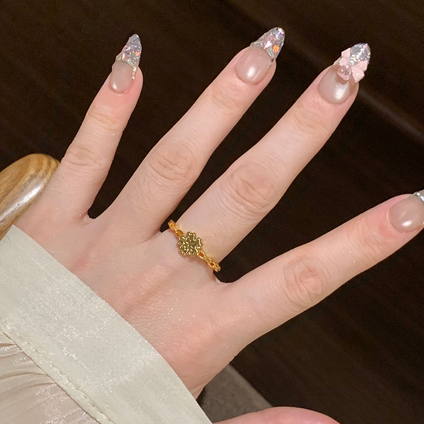 樱花碎冰冰沙金色戒指女轻奢小众