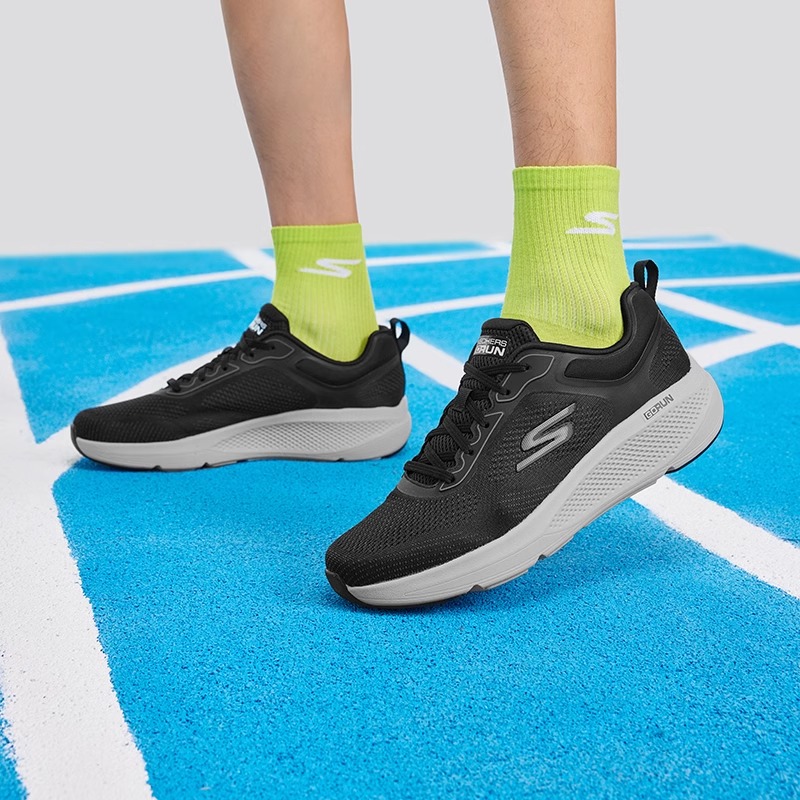 Skechers斯凯奇男鞋go run穿着舒适轻质透气男子绑带跑步鞋220333