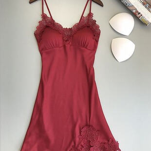 蕾丝吊带睡裙女夏冰丝性感带胸垫薄款2024年新款女士韩版诱惑睡衣