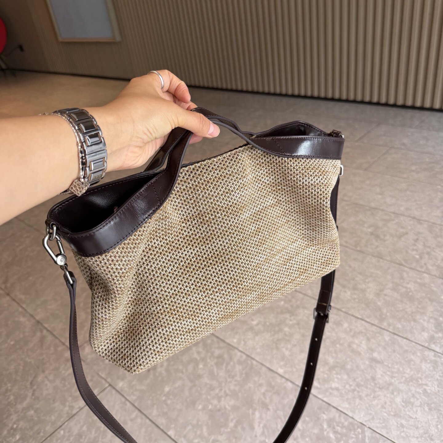 休闲编织拼接撞色托特包女通勤