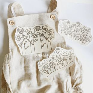 骨头搭架 《细碎雏菊》系列套图自粘水溶贴纸3个,可选刺绣工具