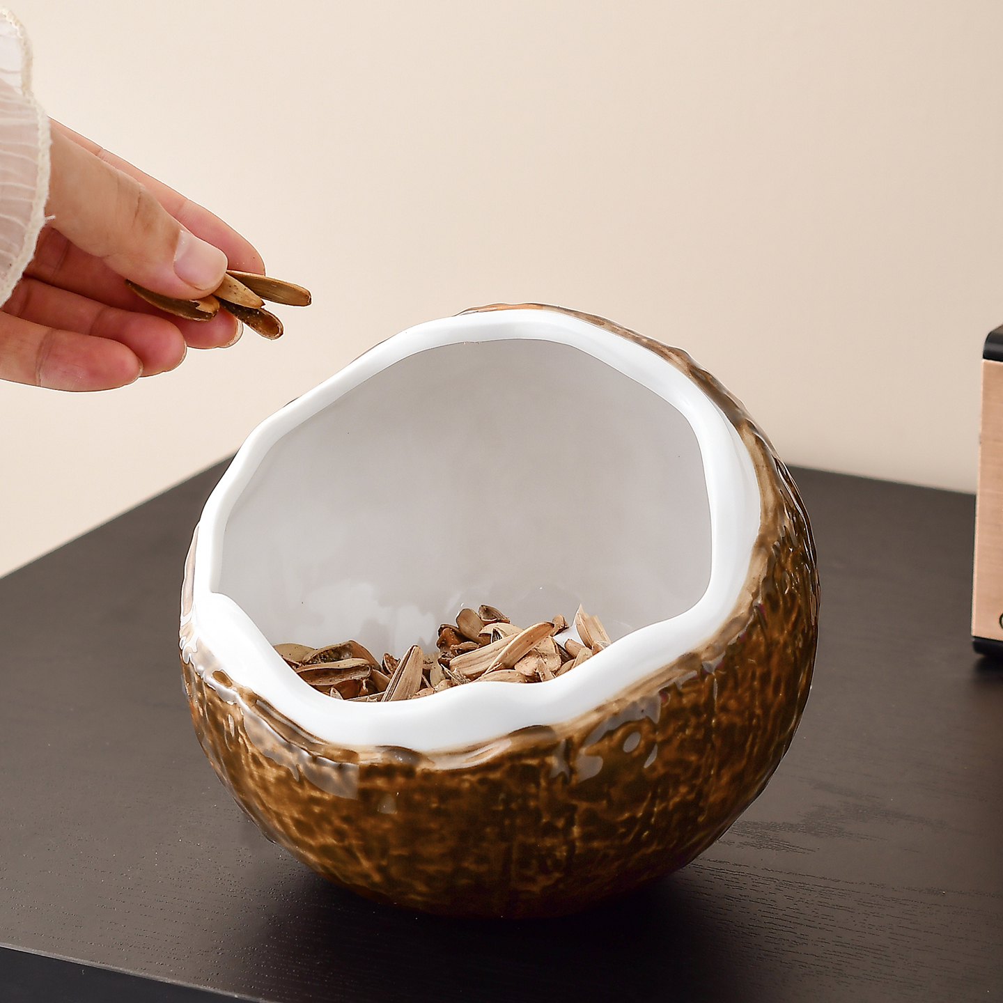 爆火！椰子收纳摆件氛围感拉满