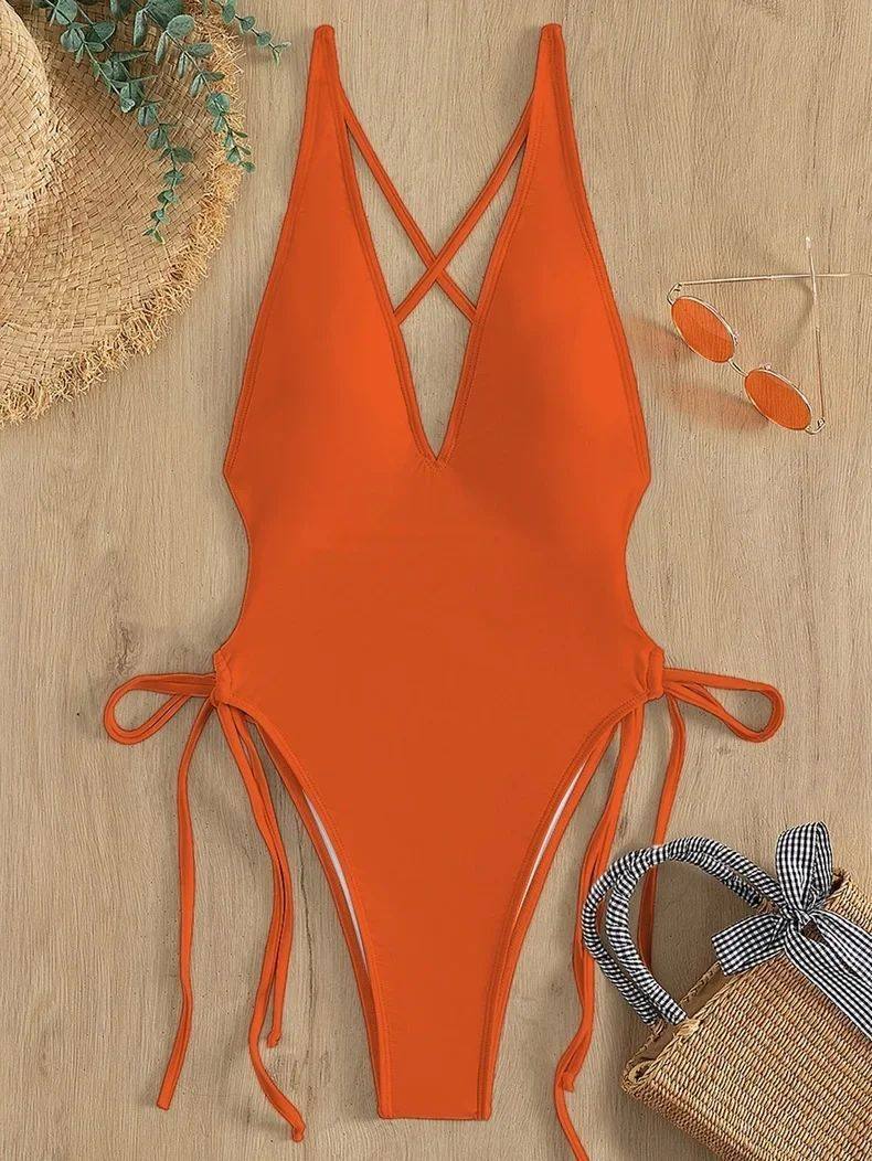 Solid color lace up V-neck one-piece swimsuit纯色系带V领泳衣