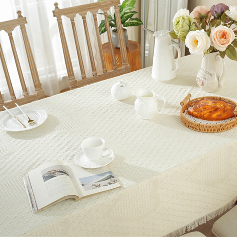 奶油色北欧ins卧室桌布茶