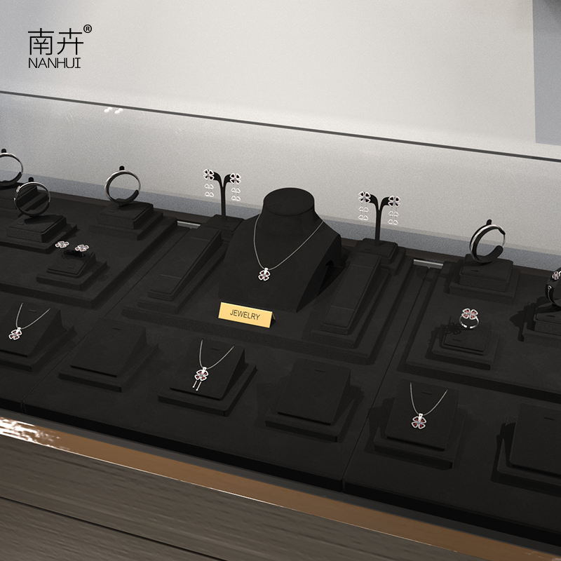 南卉黑色珠宝展示道具套装