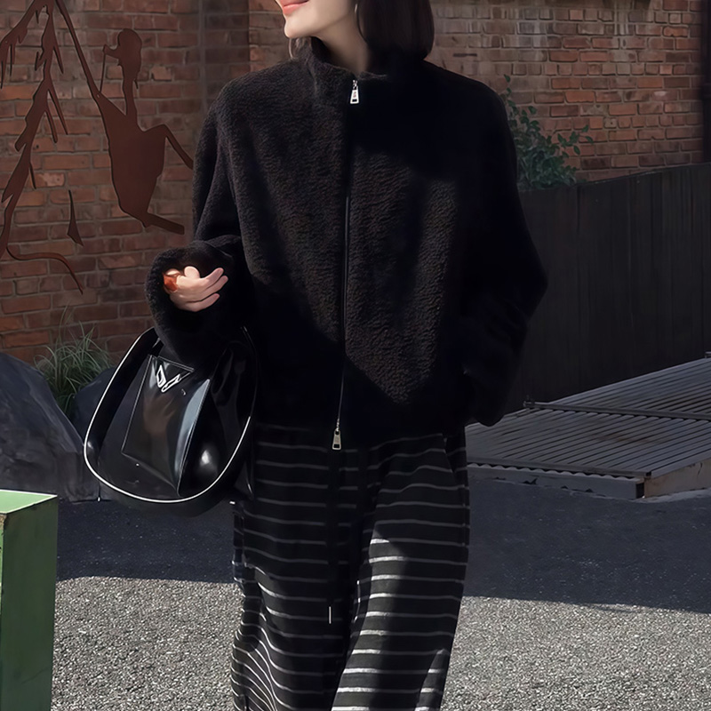 极简风双拉链立领毛绒外套女秋冬
